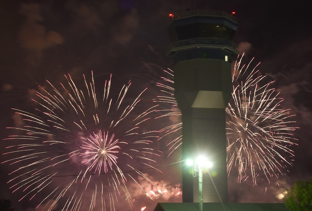 EAA AirVenture night airshow