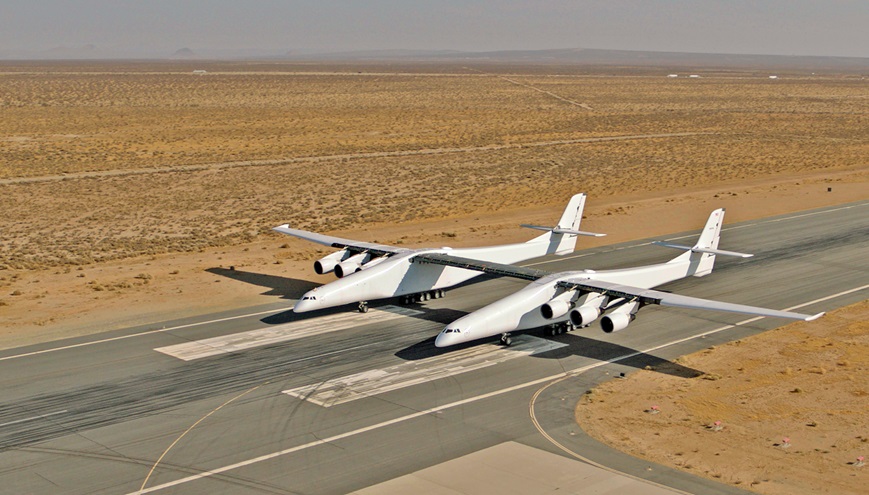 Scaled Composites on Dec. 16 announced the first successful taxi of the Stratolaunch mobile launch system. Photo courtesy of Scaled Composites/Stratolaunch.
