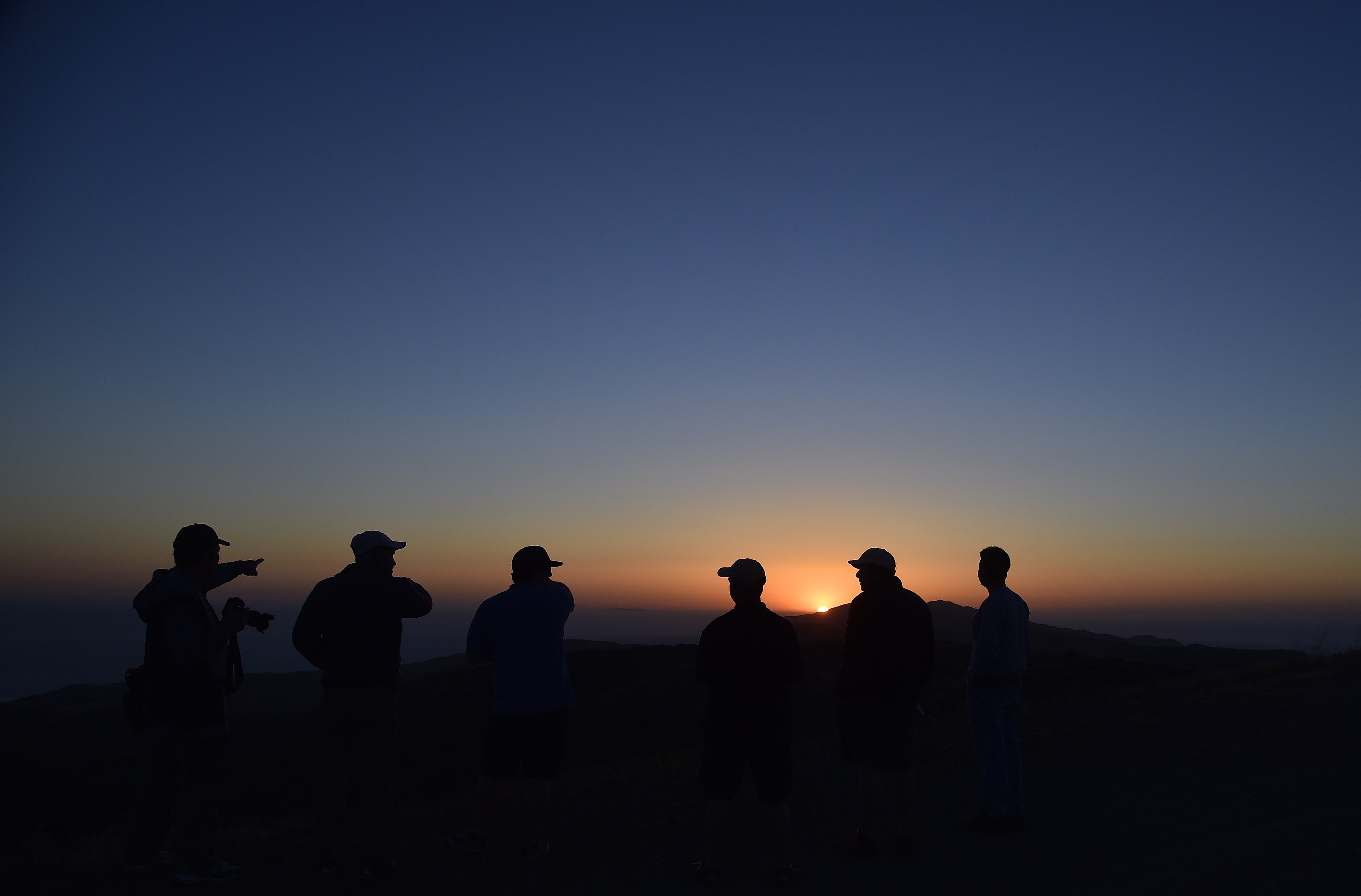 The setting sun, camaraderie, and scenery afforded by the Cessna Pilots Society campout on Catalina Island was described as 'an exclamation mark' following the AOPA Fly-In at Camarillo, California. Photo by David Tulis.