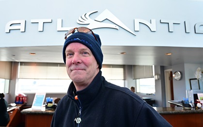 Atlantic Aviation FBO manager John Butterworth  greeted pilots, parked aircraft, and helped secure the Philadelphia International Airport general aviation ramp for Air Force One during the Army-Navy football game weekend. Photo by David Tulis.