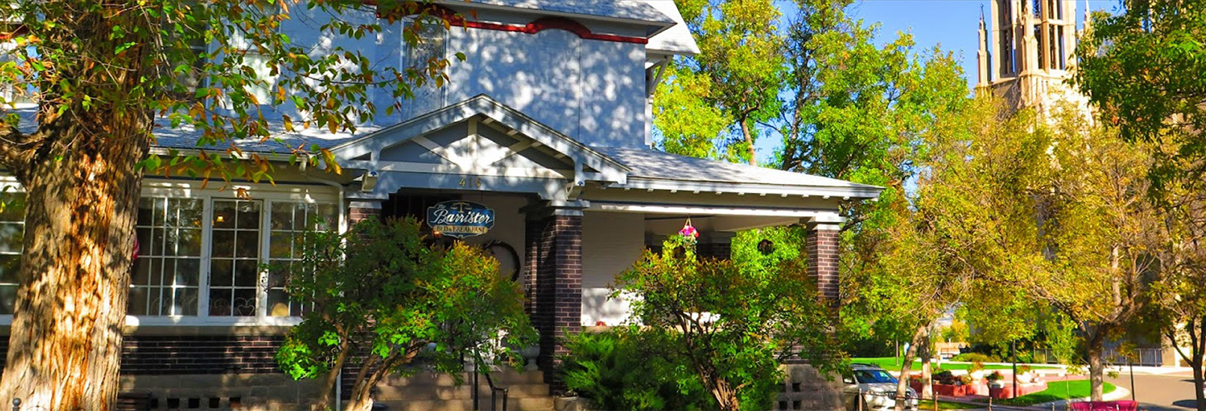 Next door to St. Helena Cathedral, The Barrister B&B was built around 1874. If you’re so inclined, you may play the baby grand piano or guitar in the parlor. Guests enjoy a full breakfast and complimentary afternoon hors d’ oeuvres, with wine or sodas. The inn is pet-friendly and offers a free airport shuttle. Photo courtesy The Barrister B&B.