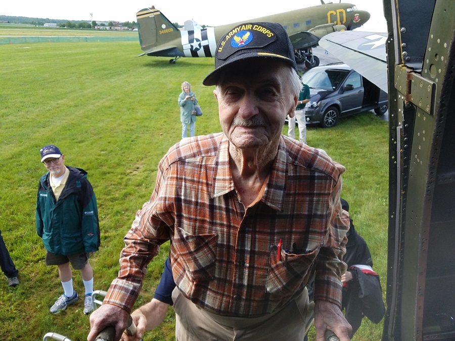 World War II aircraft at AOPA Fly-In