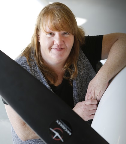 AOPA Copy Editor Kristy O’Malley, who spent her career in journalism, died May 21 at age 52. Photo by Chris Rose.