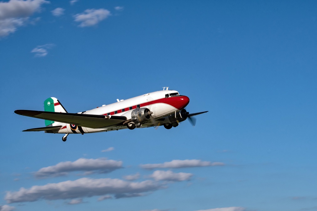 Restoring a DC-3