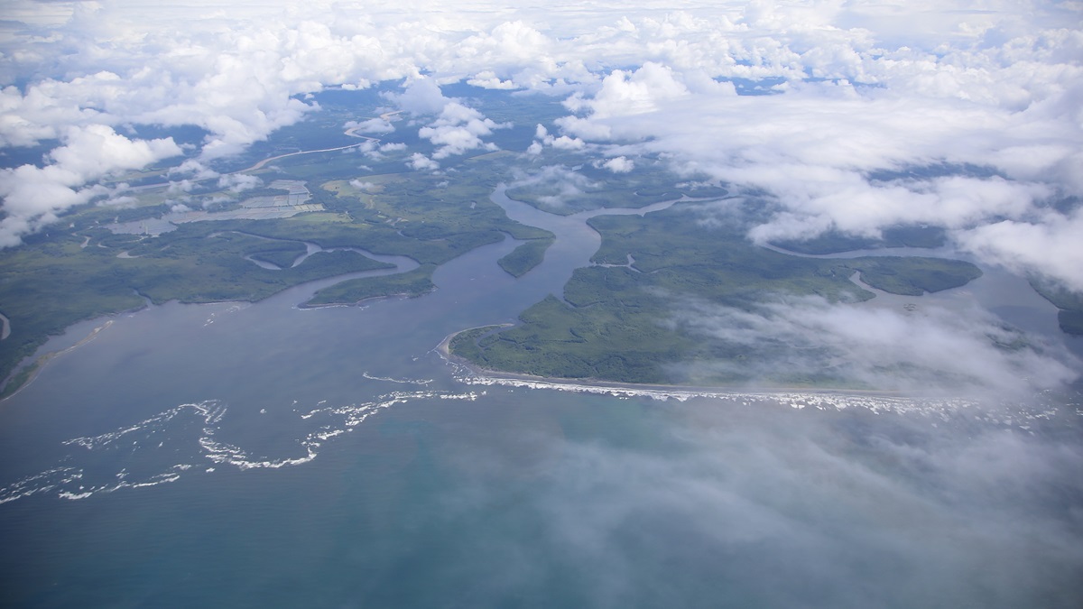 Flying Costa Rica