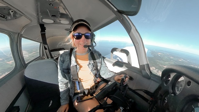 Women of Aviation Week: Our Top 5 Aviation Influencers to Follow