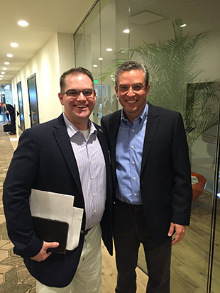 AOPA Director of State Government Affairs Jared Esselman met with Puerto Rico governor Alejandro Javier García Padilla.