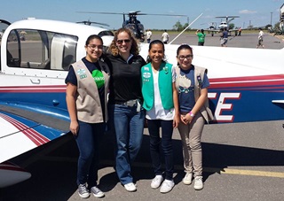 AOPA Central/Southwest Regional Manager Yasmina Platt flew 33 girls and 28 women at the South Texas International Airport at Edinburg during Women of Aviation Worldwide Week.