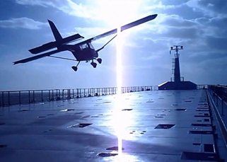 Pilot Jaap Rademaker said landing on a cargo ship wasn’t his immediate objective when he flew his Foxbat A-22 near the vessel in the English Channel. Photos courtesy Jaap Rademaker.