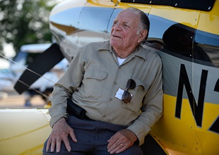 Jim Gellios credits being careful and learning from safety seminars every chance he gets as part of what has kept him flying safely for more than 50 years. Photo by David Tulis.