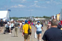 AirVenture 2010 attendance