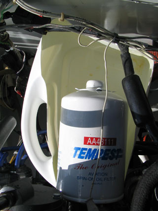 container to catch oil