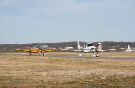 Women fly it forward image 3