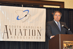 AOPA President Craig Fuller spoke to the South Carolina Aviation Association about engagement.