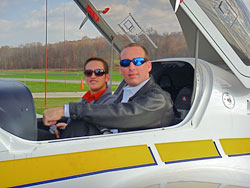 GT Aviation CFII Clay Clark, right seat, and student pilot Scott Keller get ready for a session in GT Aviation&rsquo;s Diamond DA20.
