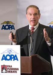 AOPA President Phil Boyer