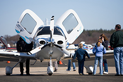 AOPA’s 2009 Let’s Go Flying Sweepstakes airplane made the trip to Plainville