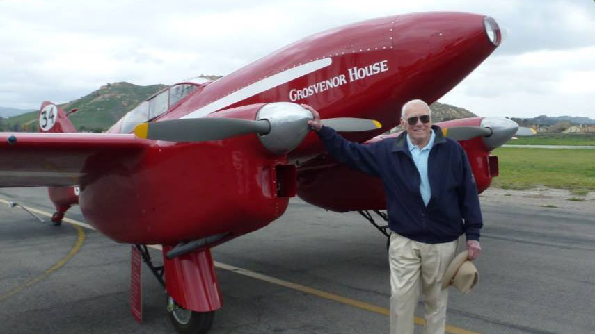 Tom Wathen with his replica 1934 de Havilland DH.88 Comet racer. Photo courtesy of Flabob Airport.
