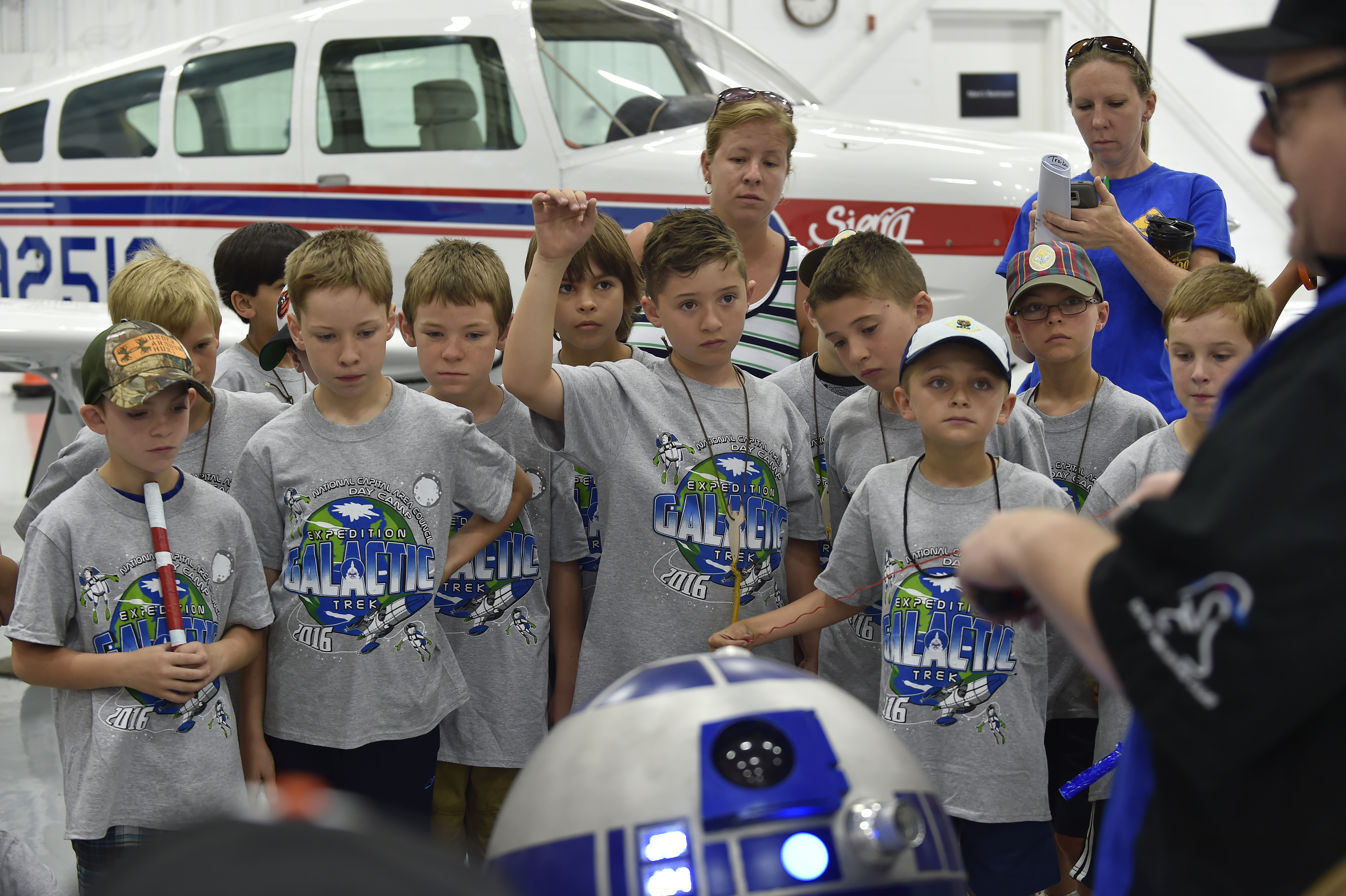 Scouts participate in camp at AOPA headquarters