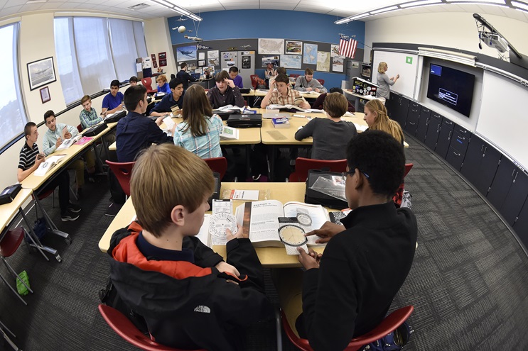 Students learn ground school techniques at Raisbeck Aviation High School in the Seattle suburb of Tukwila, Washington. The school added courses in science, technology, engineering, and math (STEM) to the traditional high school curriculum. Photo by David Tulis.