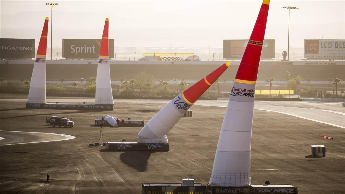 Pylons bend under the strong winds on the race track during the finals at the Red Bull Air Race World Championship at Las Vegas Motor Speedway on Oct. 16. Photo by Chris Tedesco/Red Bull Content Pool.