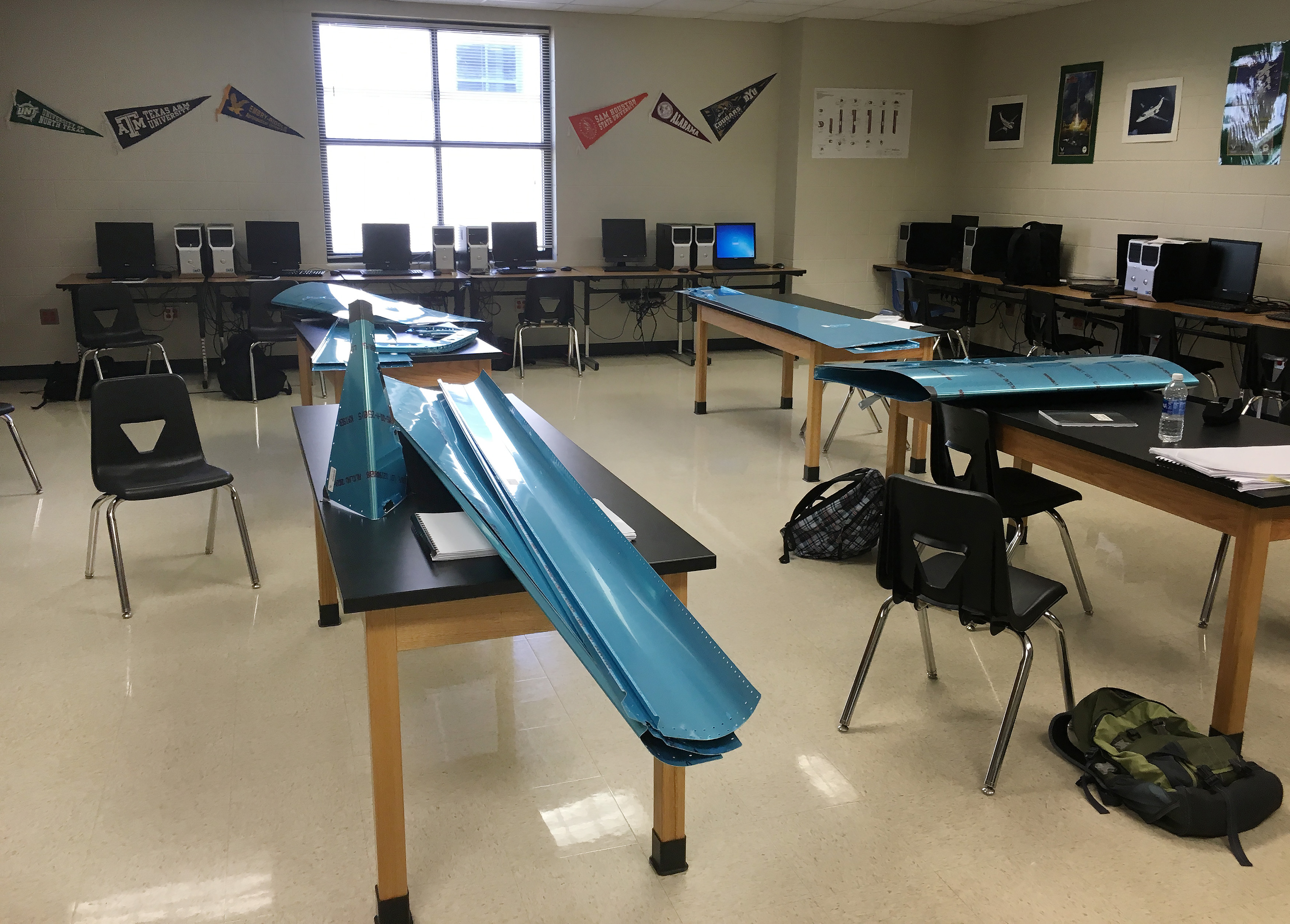 Engineering teacher Dan Weyant introduced a Van's Aircraft RV-12 airplane build project to high schools in Georgetown, Texas, as part of their science, technology, engineering, and math-driven curriculum. Photo courtesy of Dan Weyant.