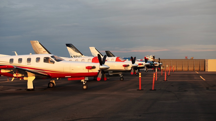 TBMs line up at Arizona's Phoenix Sky Harbor International Airport for the annual TBM Owners and Pilots Association convention.