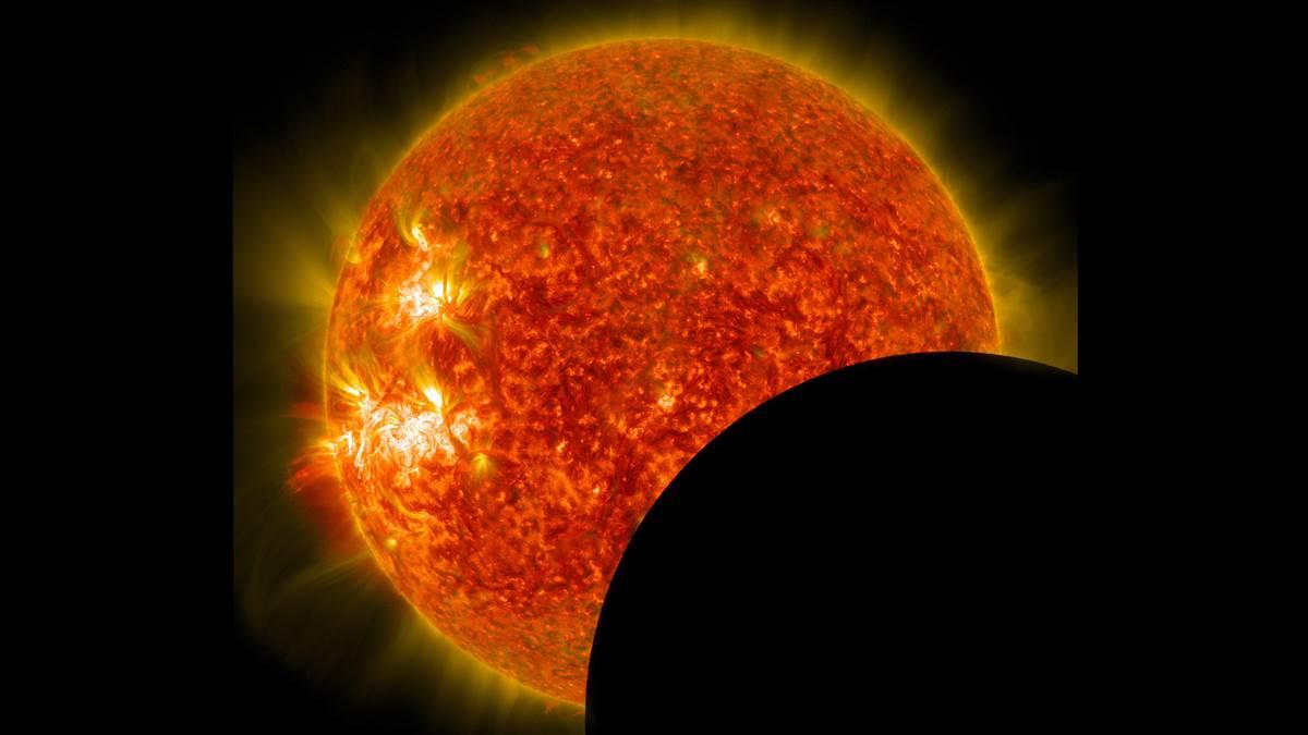 Total solar eclipse longest at Carbondale, Illinois, airport AOPA