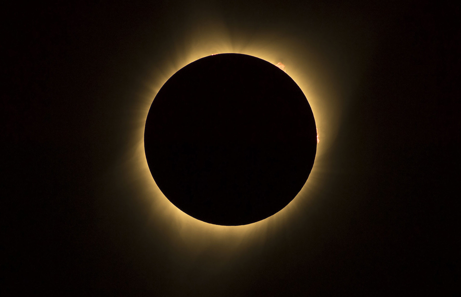 Total solar eclipse photo by David Tulis.