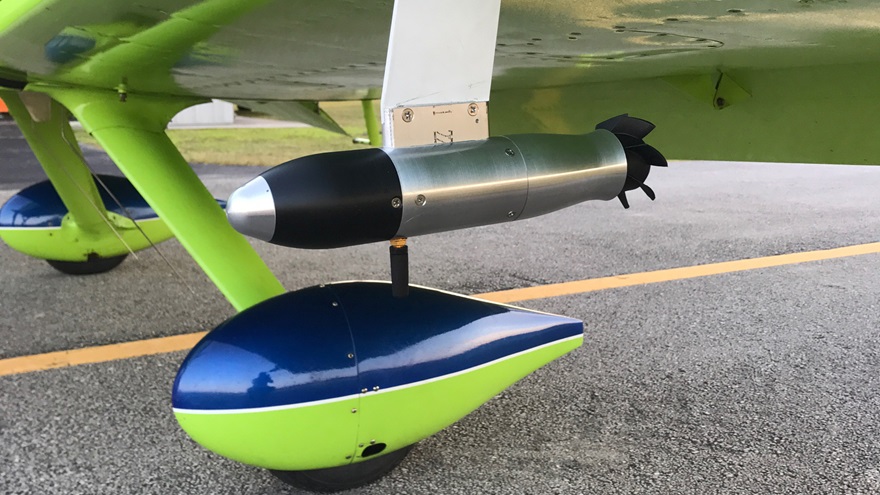 Levil Aviation's BOM (broadcasting outer module) is installed here on a Van’s RV-9. The unit is 10 inches long, 2 inches wide, and weighs just under one pound. The mount puts it 4 inches from the bottom of the wing. Photo courtesy of Levil Aviation. 