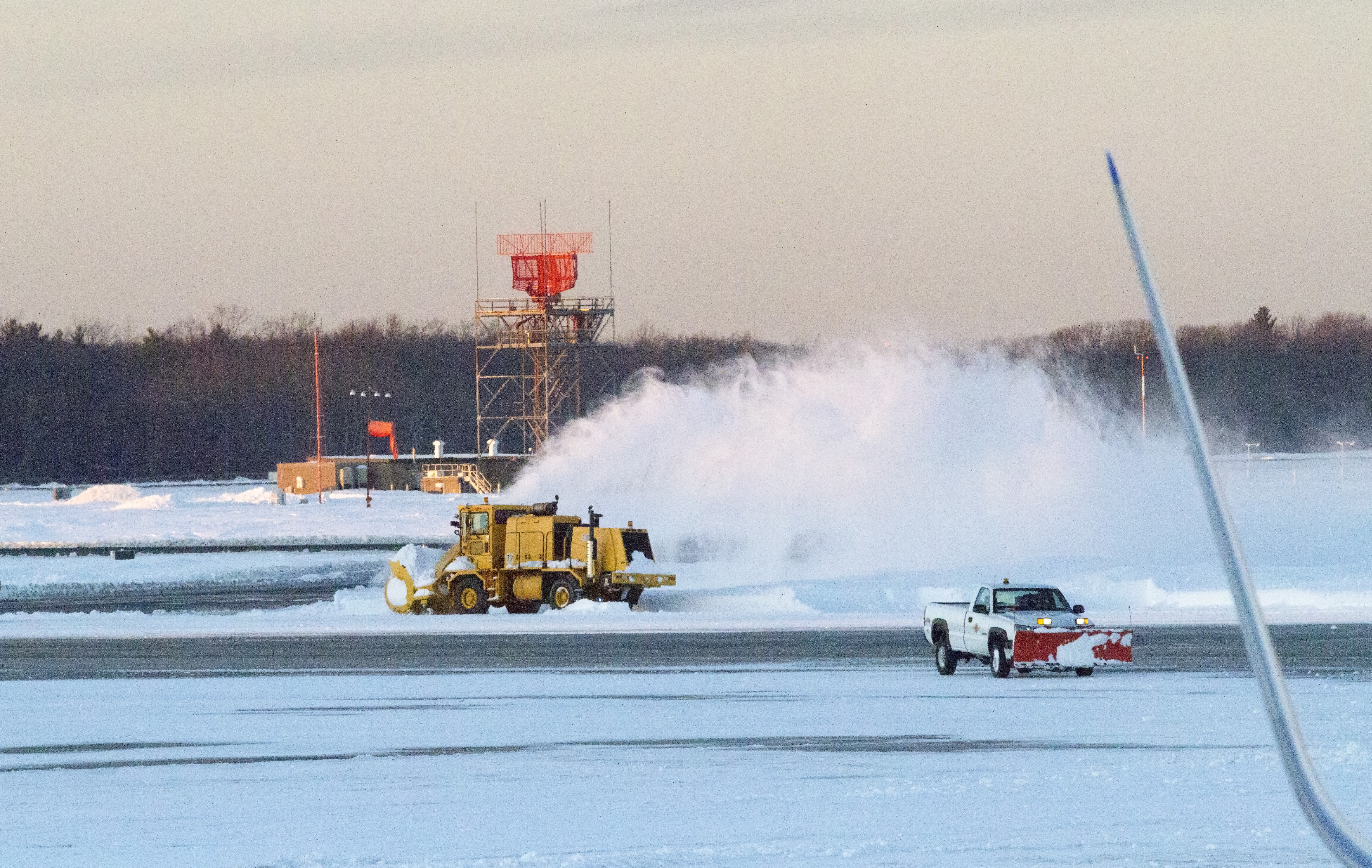 This photo, taken Feb. 10, 2013, near sunset at Bradley International Airport in Windsor Locks, Connecticut, depicts a scene nearly identical to that which unfolded exactly four years later. Jim Moore photo. 