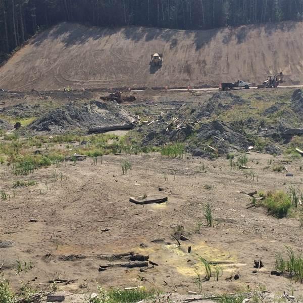 Roboticists Without Borders volunteer pilots responded to Oso, Washington, after the devastating landslide of March 22, 2014, that claimed 43 lives. This image, in particular, inspired AOPA’s senior director of UAS programs to dedicate her professional life to safe integration. Photo courtesy of Kat Swain. 