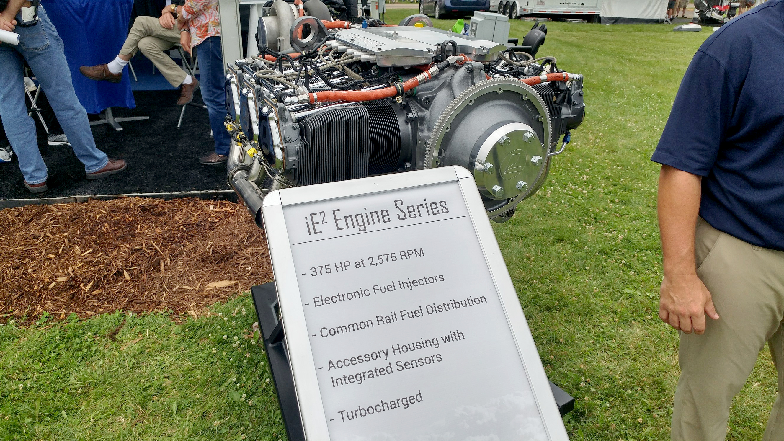 A pair of 375-horsepower Lycoming iE2 engines will power the Tecnam P2012.