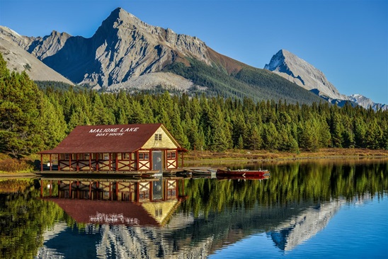 Canadian Rockies: Jasper and flightseeing the Rockies
