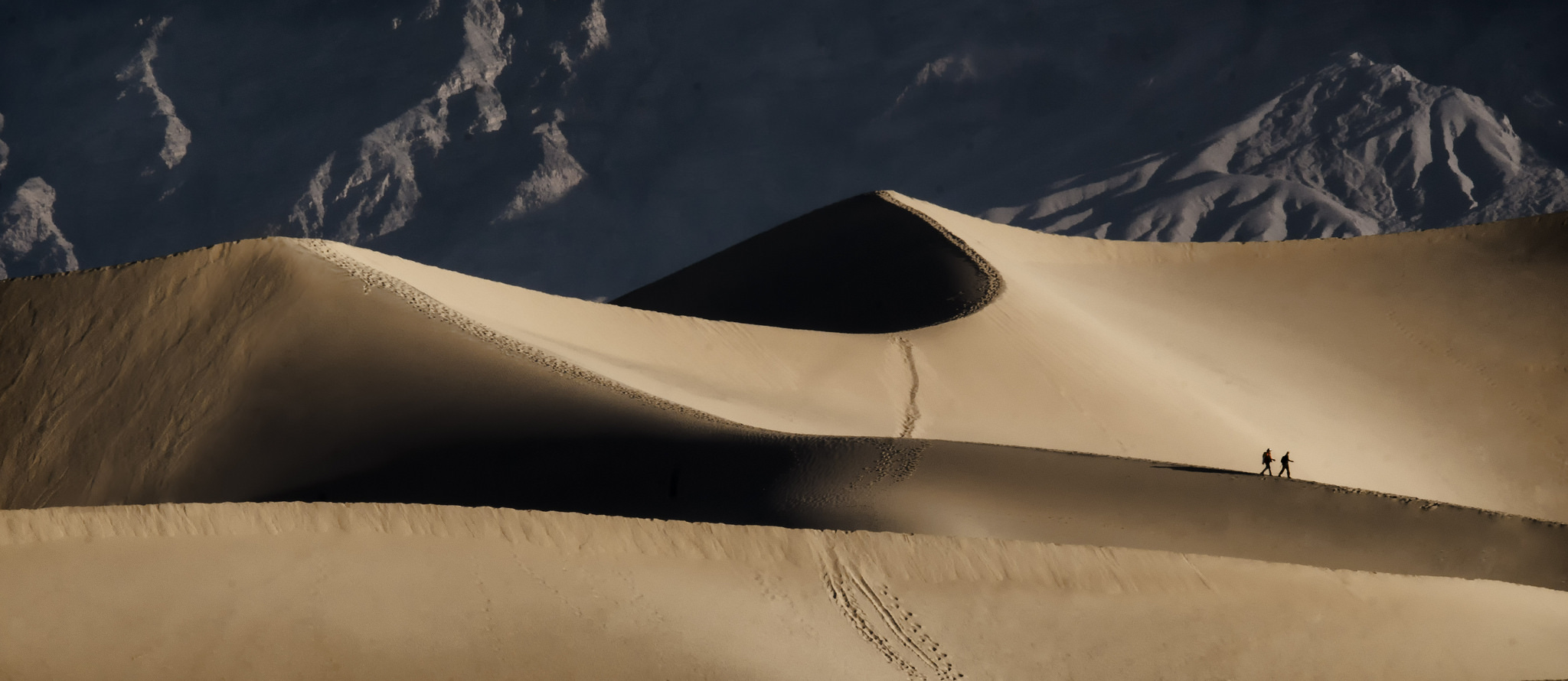 The Mesquite Flat Sand Dunes in Death Valley National Park cover a huge area and are easily accessible.  Photo by Steve Corey via Flickr.