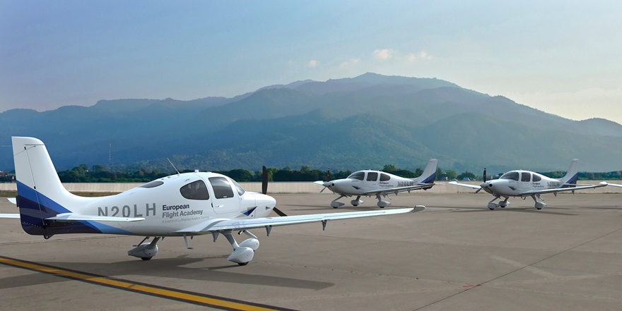 Lufthansa Aviation Training selected Cirrus Aircraft’s SR20 to lead its Goodyear, Arizona, airline pilot flight training program. Photo courtesy of Cirrus Aircraft.