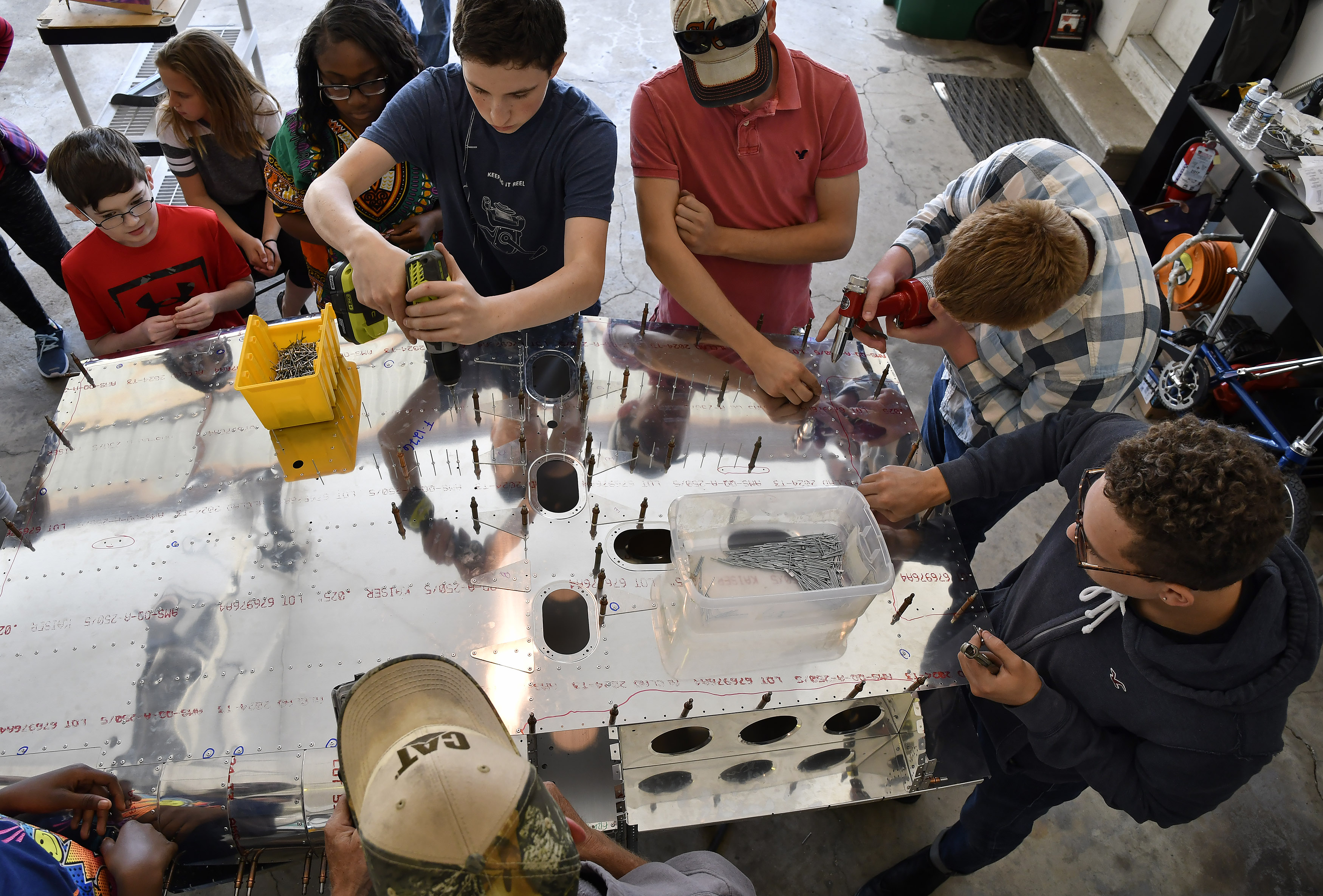 Stratus Aviation Foundation in Philadelphia helps high school students learn about science, technology, engineering, and math concepts while constructing a Van's Aircraft RV-12. Photo by David Tulis.