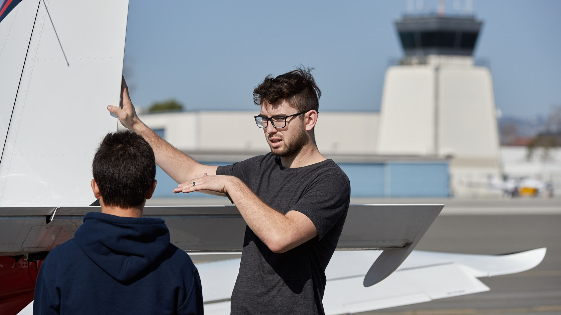 AOPA has announced the opening of the AOPA High School Flight Training Scholarships and the AOPA Flight Training Scholarships. Photo by Mike Fizer.