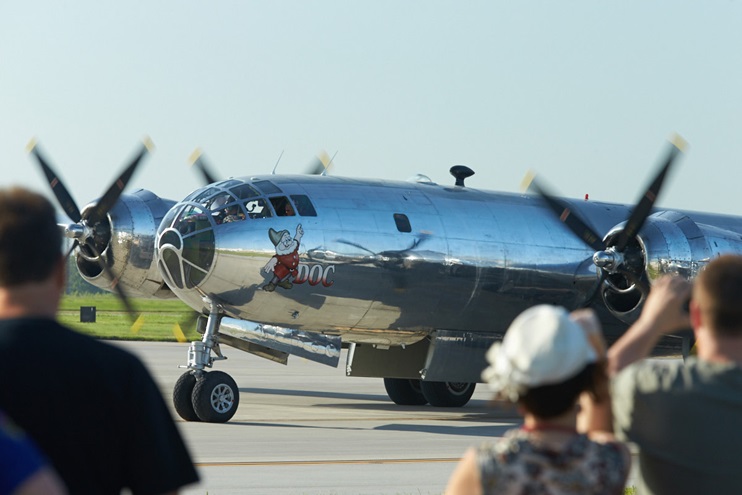 "Doc" taxis past the crowd before its first flight after restoration in 2016. Mike Fizer photo.