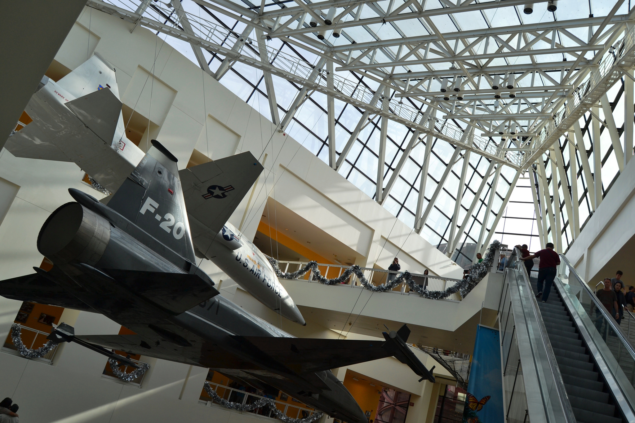 An F-20 Tigershark and T-38 Talon hang inside the California Science Center. Photo by ATOMIC Hot Links via Flickr.