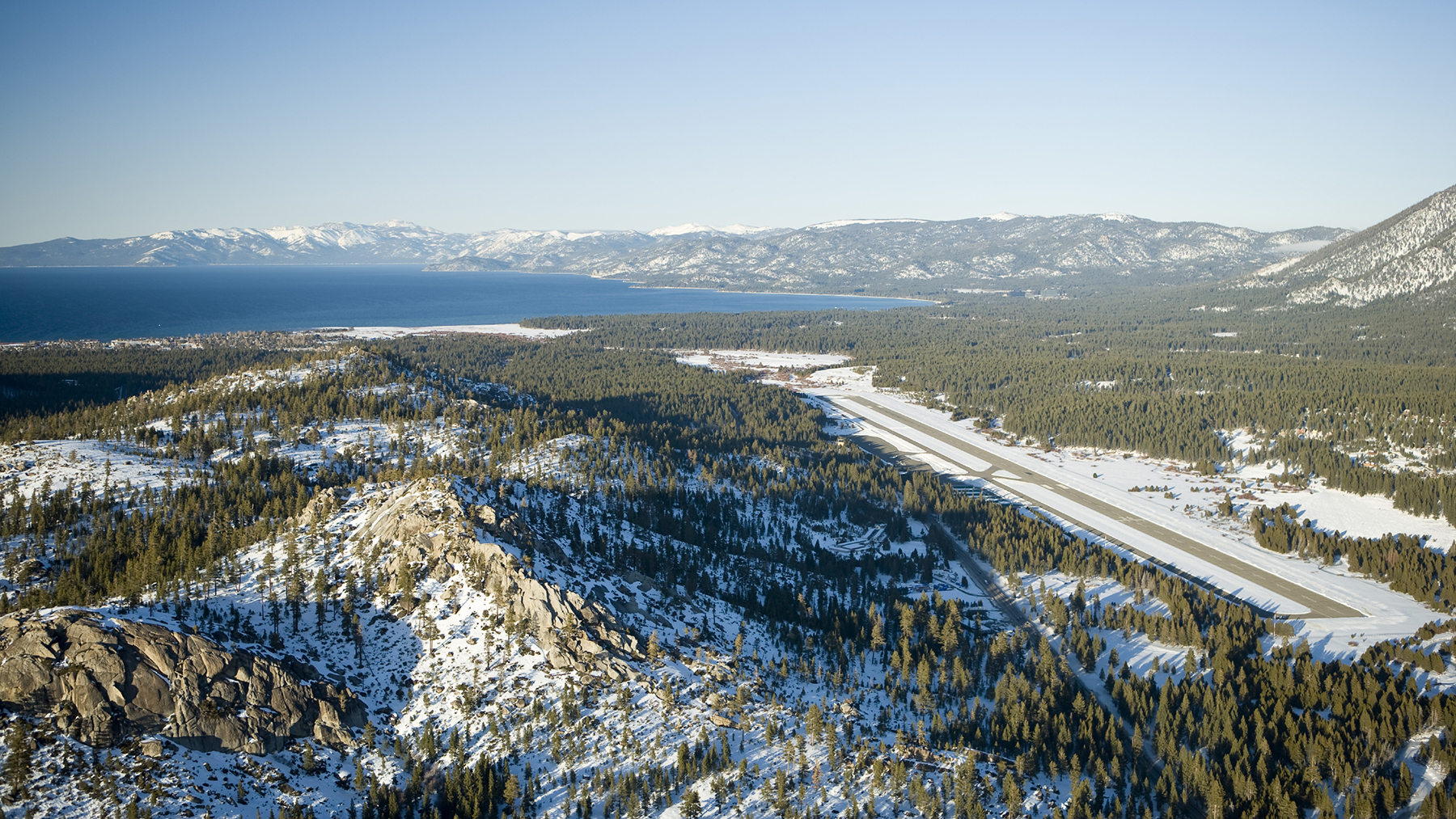 Lake Tahoe Airport