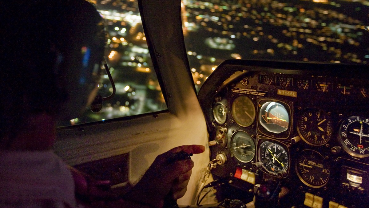 IFR Fix: Seize the night - AOPA