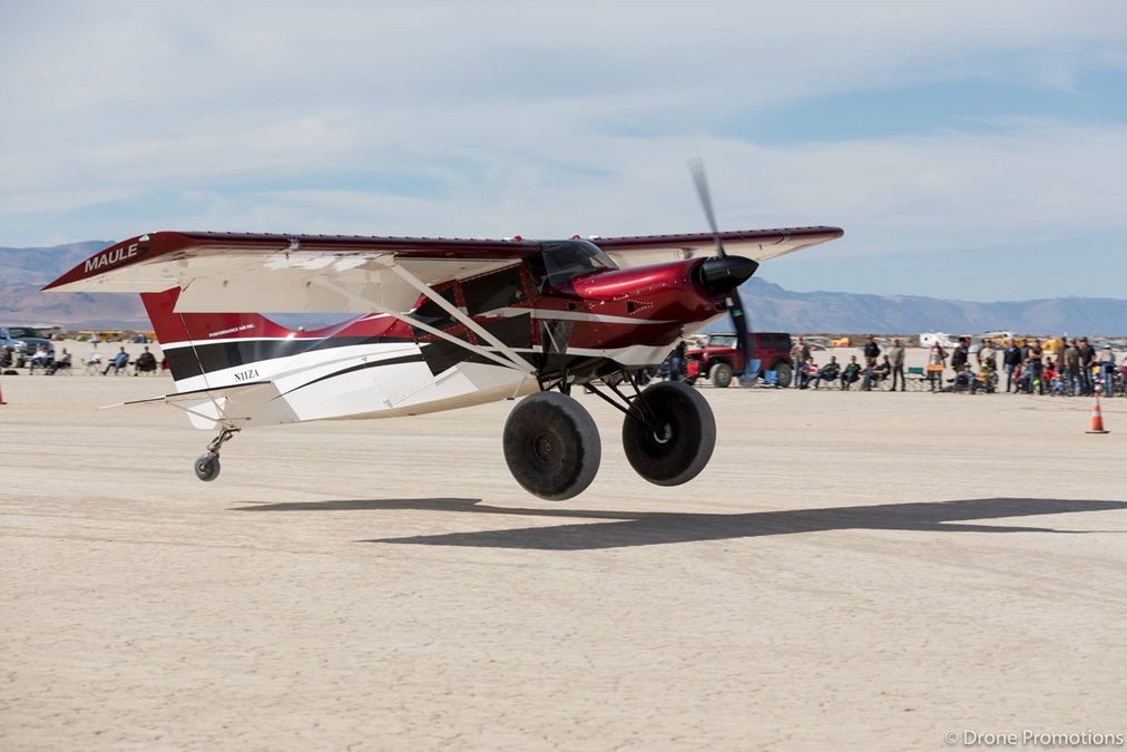 High Sierra FlyIn Desert drag racing—with airplanes AOPA