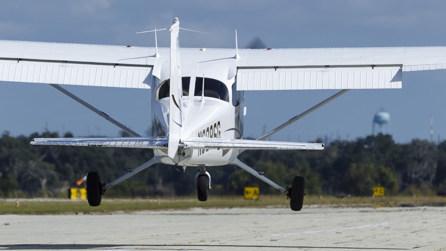 Being instructed to make a go-around immediately before touch down might seem troublesome now but it could save you trouble later. Photo by Mike Fizer.