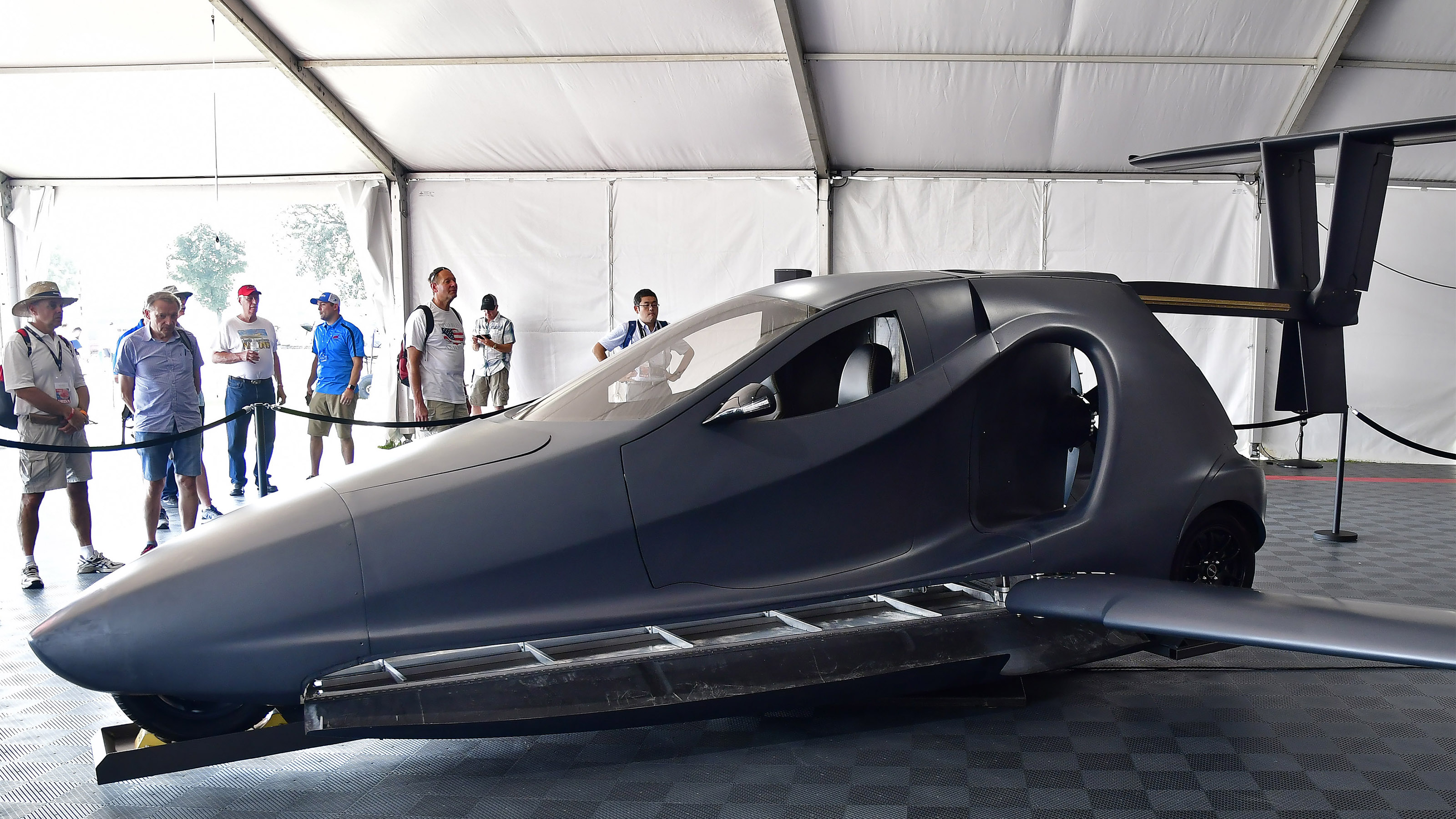 Switchblade Touted As Flying Sports Car Aopa