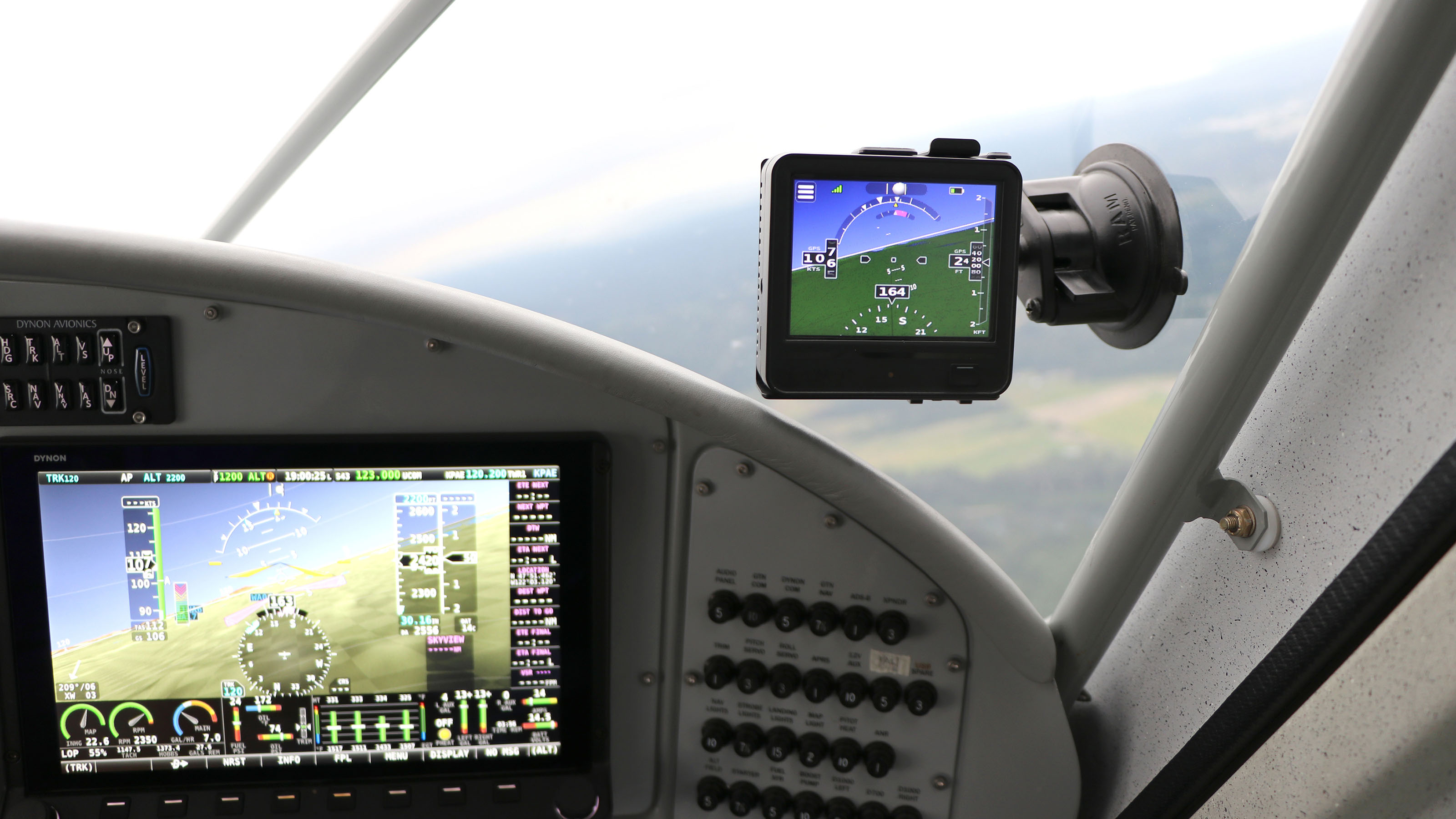 Image courtesy of Dynon