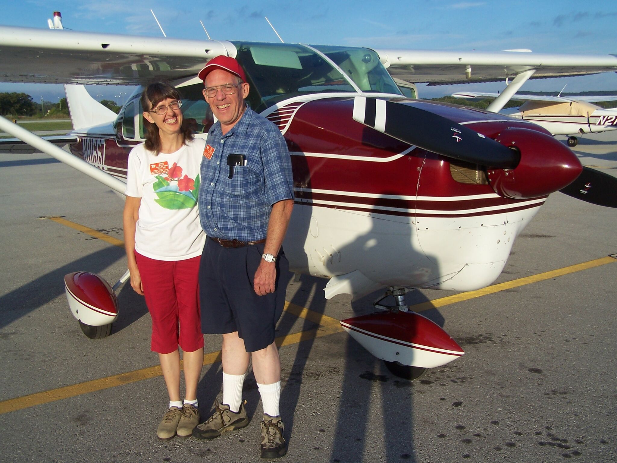 During a past Historic Trail Flyers trip, Bob and Jerri Bronson prepare for departure. Photo courtesy Bob Bronson.