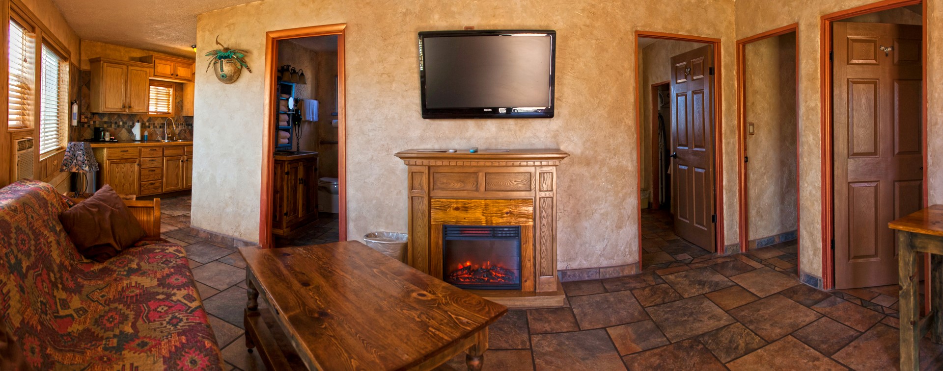 A triple suite at Riverbend Hot Springs. Photo courtesy Riverbend Hot Springs.