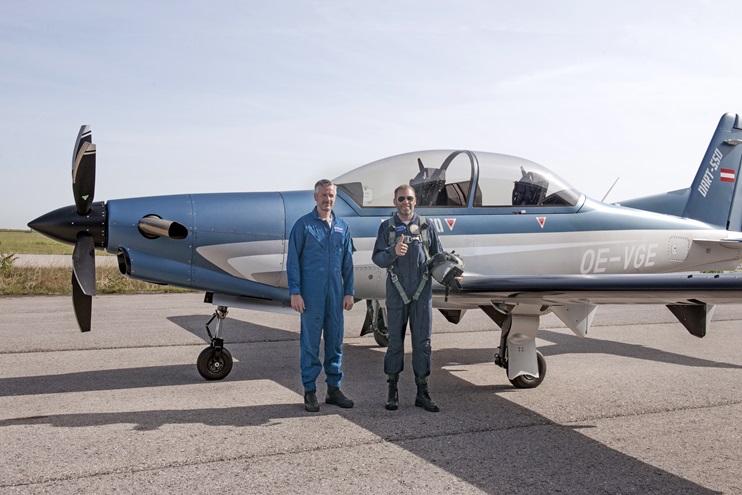 Niko Daroussis and Ingmar Mayerbuch piloted the maiden flight of the Diamond Aircraft DART-550. Photo courtesy of Diamond Aircraft.