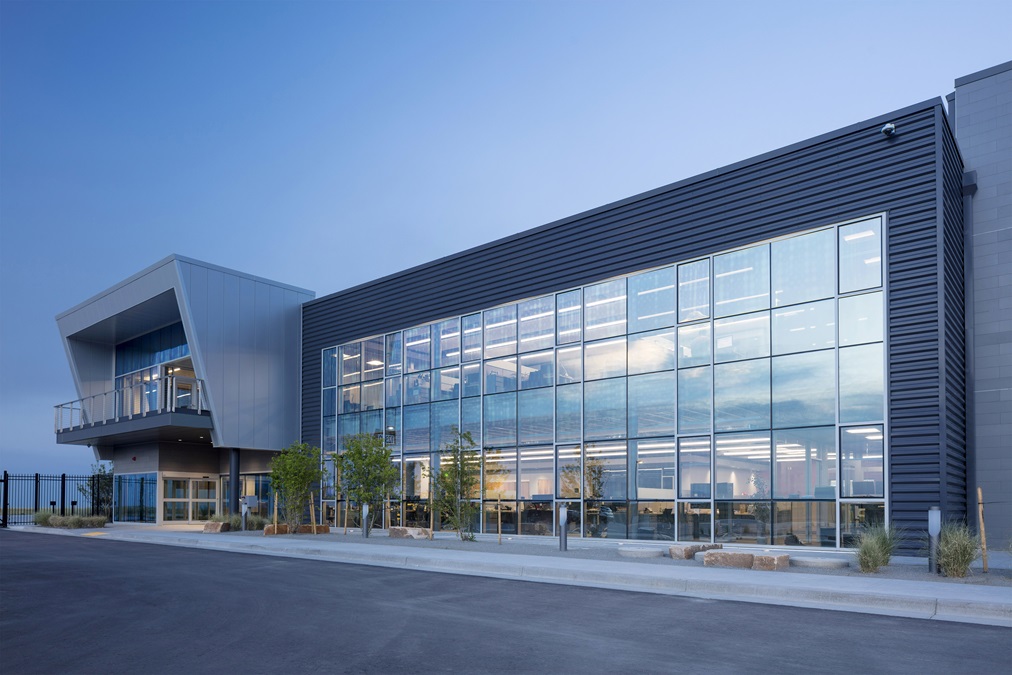 New Pilatus completion center